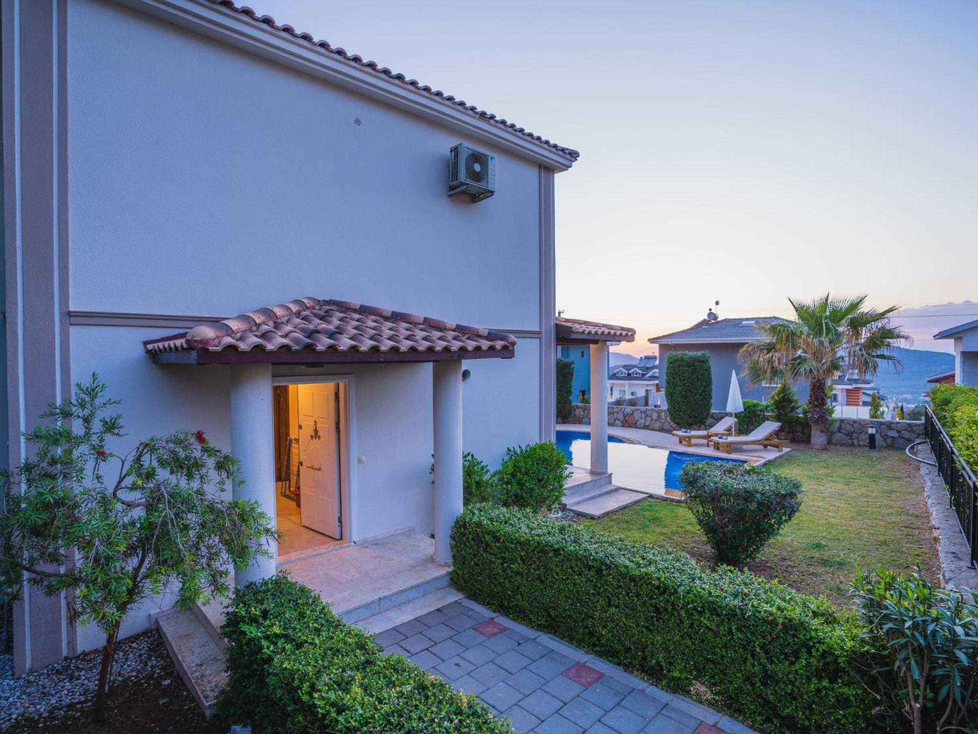 Hanel Life Royale 15 Villa With Private Pool Fethiye Eksteriør billede